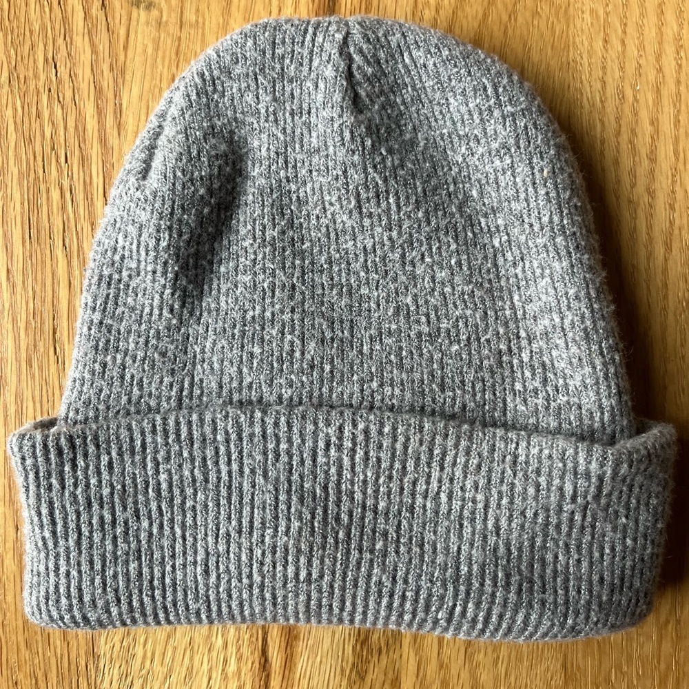 Grey beanie